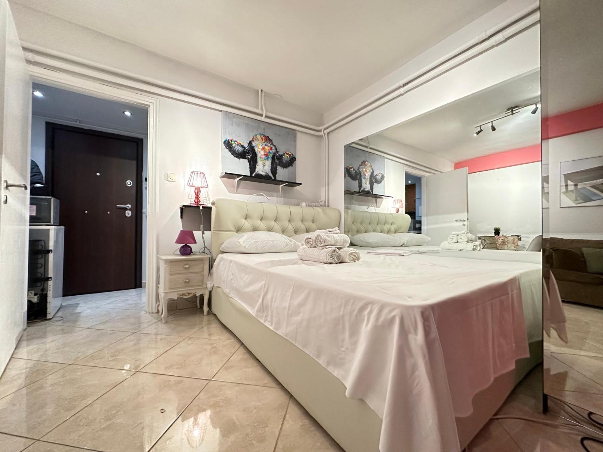Harrys Apartment Atenas Exterior foto